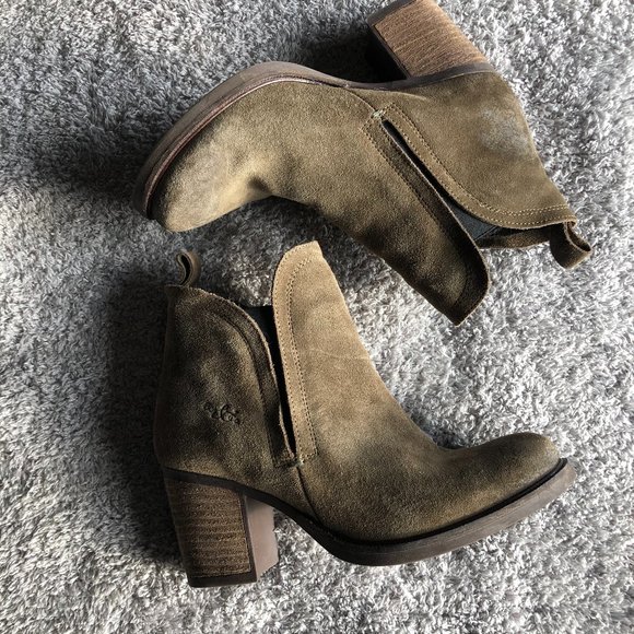 Bos. & Co. Belfield Waterproof Chelsea Boot - Picture 4 of 10